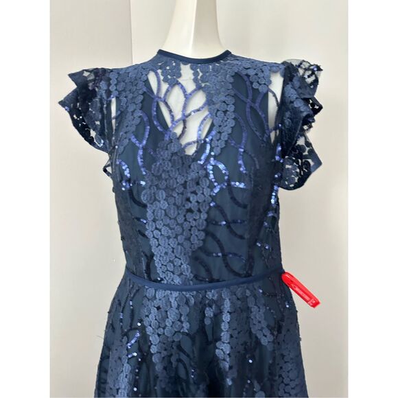MAC DUGGAL FLUTTER SLEEVE SEQUIN APPLIQUE COCKTAIL DRESS - Picture 6 of 10
